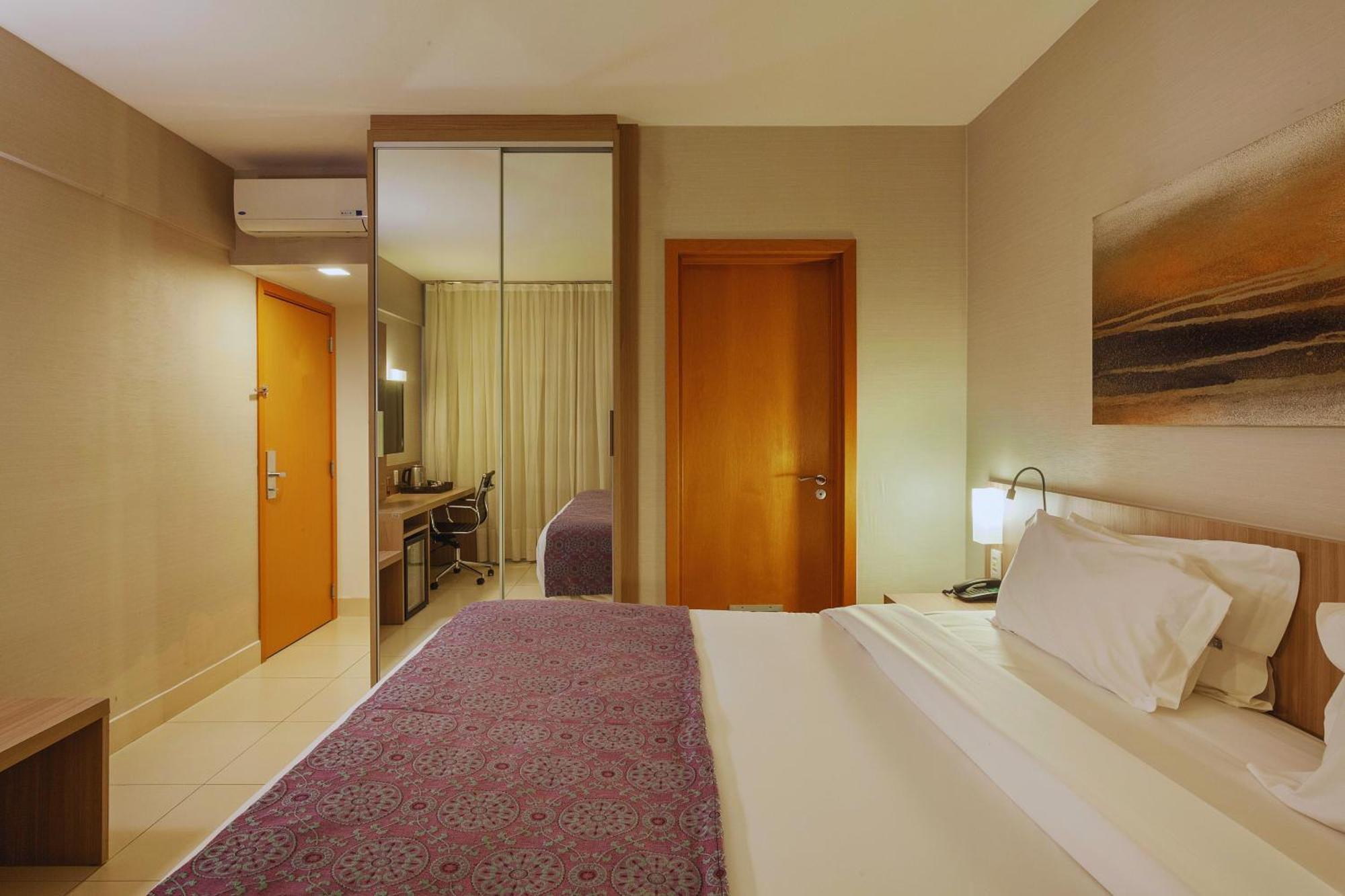 Quality Hotel Pampulha & Convention Center Belo Horizonte Exterior photo